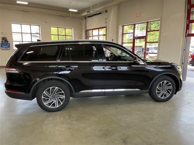 Lincoln Aviator Livery 2023