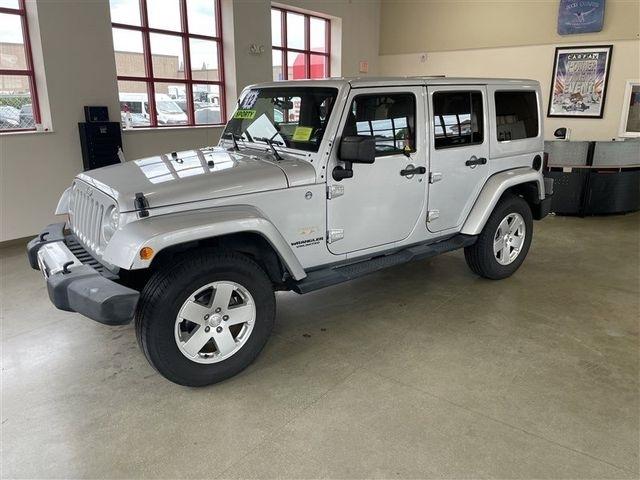 Jeep Wrangler Unlimited Sahara 4WD 2012