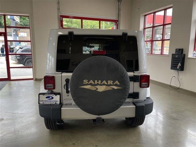 Jeep Wrangler Unlimited Sahara 4WD 2012