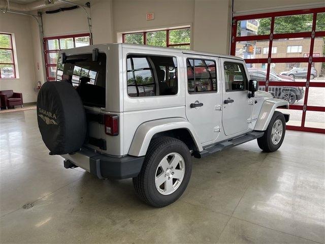 Jeep Wrangler Unlimited Sahara 4WD 2012