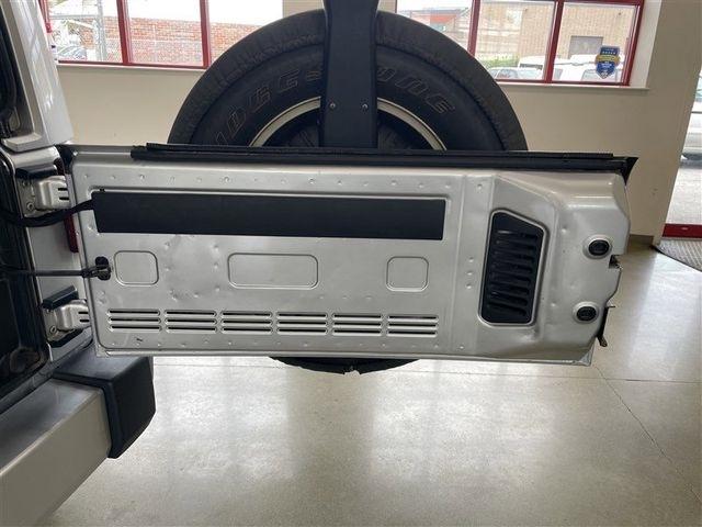Jeep Wrangler Unlimited Sahara 4WD 2012
