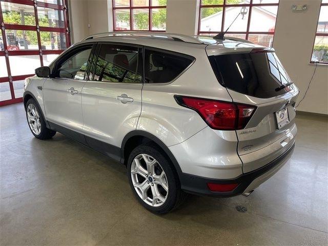 Ford Escape Titanium 4WD 2019