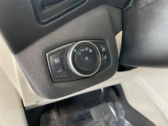 Ford Escape Titanium 4WD 2019