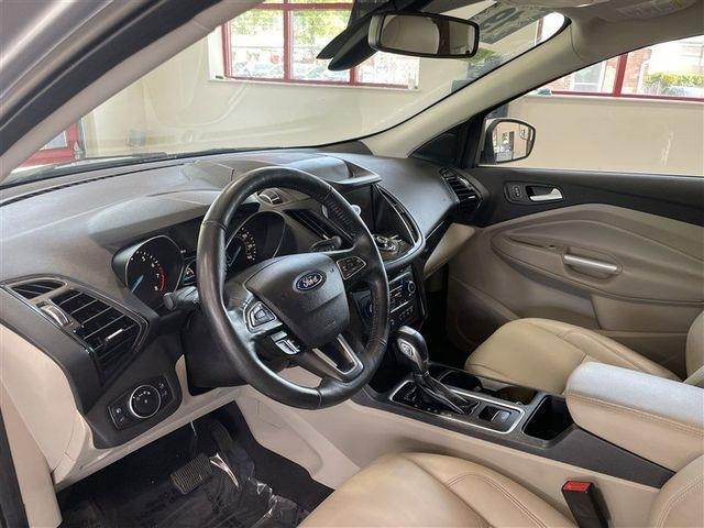Ford Escape Titanium 4WD 2019