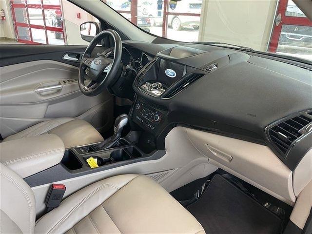 Ford Escape Titanium 4WD 2019