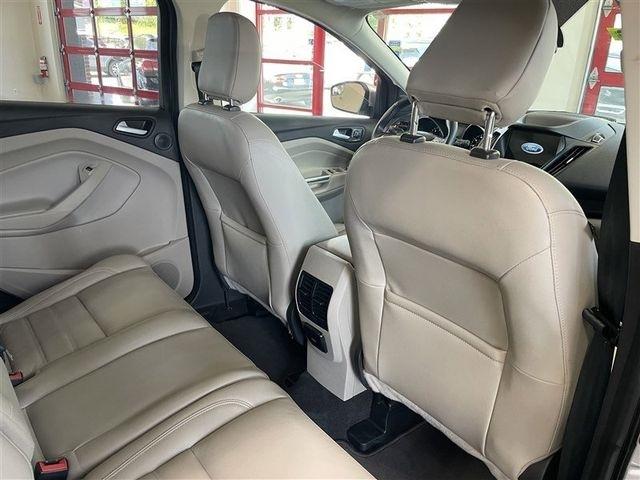 Ford Escape Titanium 4WD 2019