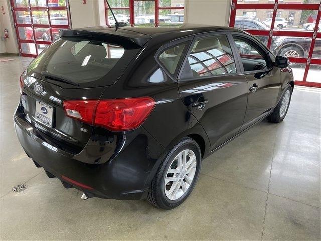 Kia Forte 5-Door EX 2012