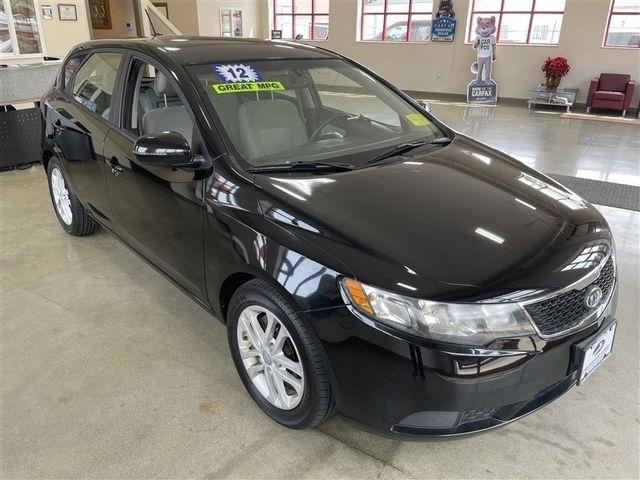 Kia Forte 5-Door EX 2012