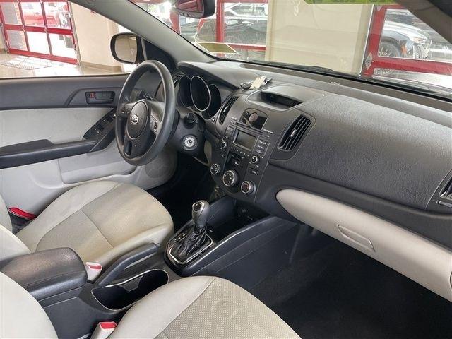 Kia Forte 5-Door EX 2012