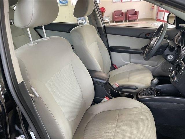 Kia Forte 5-Door EX 2012