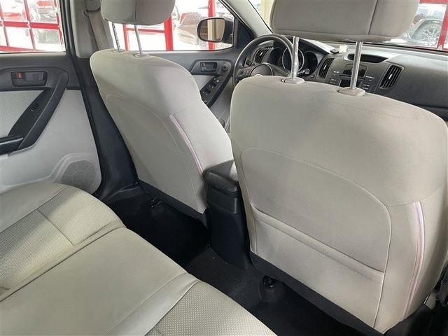 Kia Forte 5-Door EX 2012