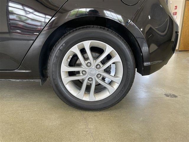 Kia Forte 5-Door EX 2012