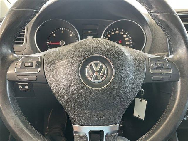 Volkswagen Jetta SportWagen 2.0L TDI 2011