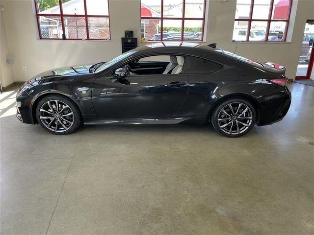 Lexus RC 300 F SPORT 2022