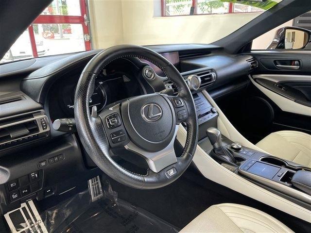Lexus RC 300 F SPORT 2022