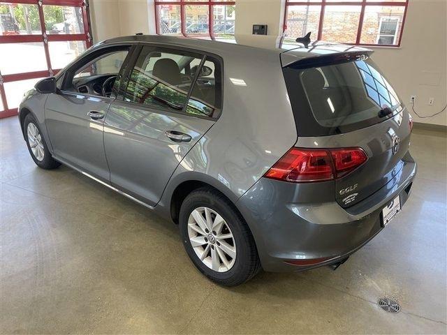 Volkswagen Golf TSI S 6A 2016