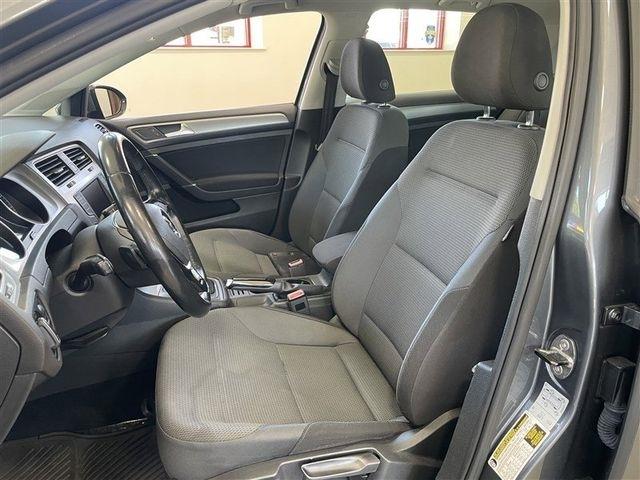 Volkswagen Golf TSI S 6A 2016