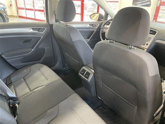 Volkswagen Golf TSI S 6A 2016