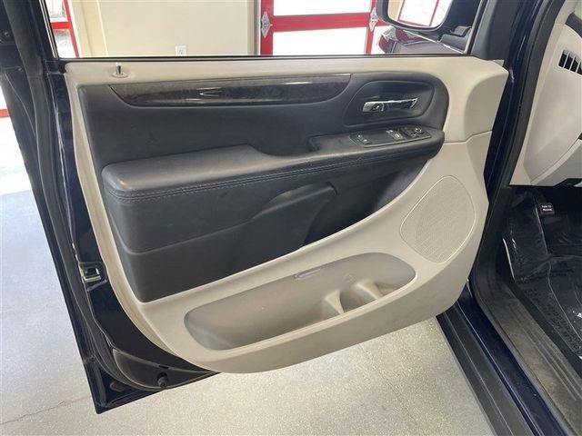 Dodge Grand Caravan SE 2015