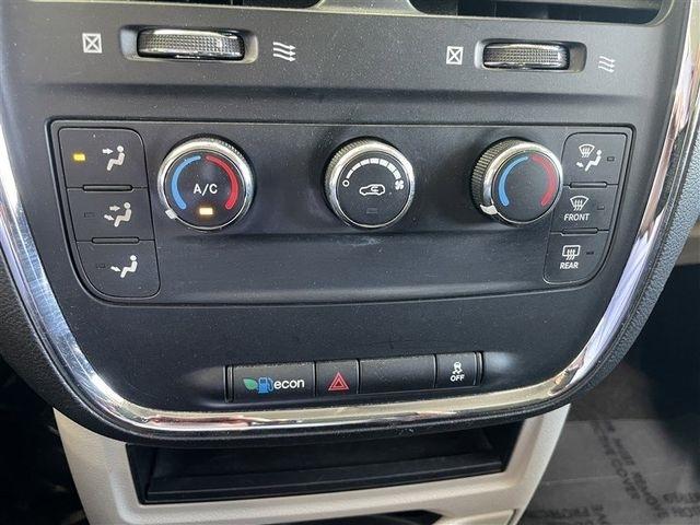 Dodge Grand Caravan SE 2015