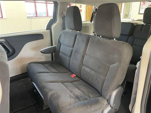Dodge Grand Caravan SE 2015