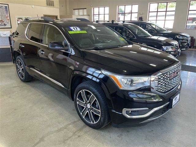 GMC Acadia Denali AWD 2017