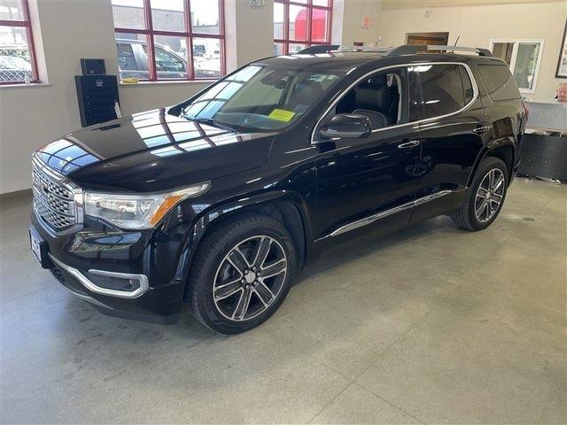 GMC Acadia Denali AWD 2017
