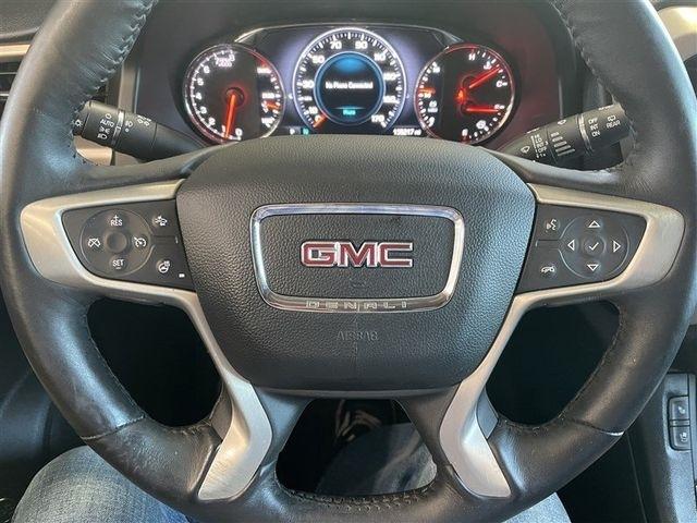 GMC Acadia Denali AWD 2017