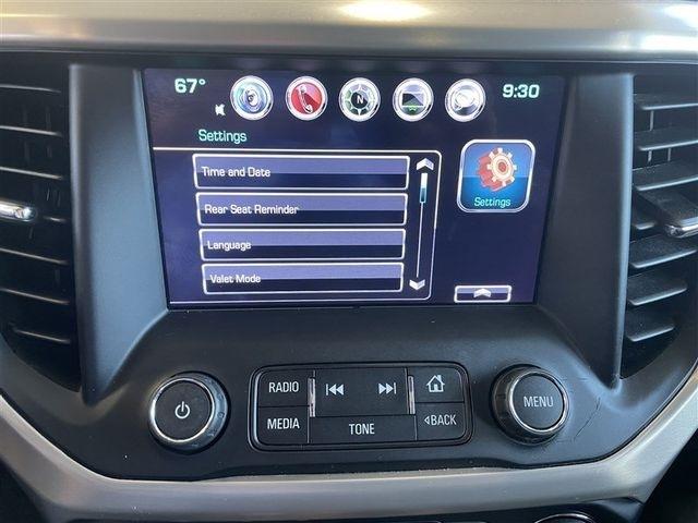GMC Acadia Denali AWD 2017