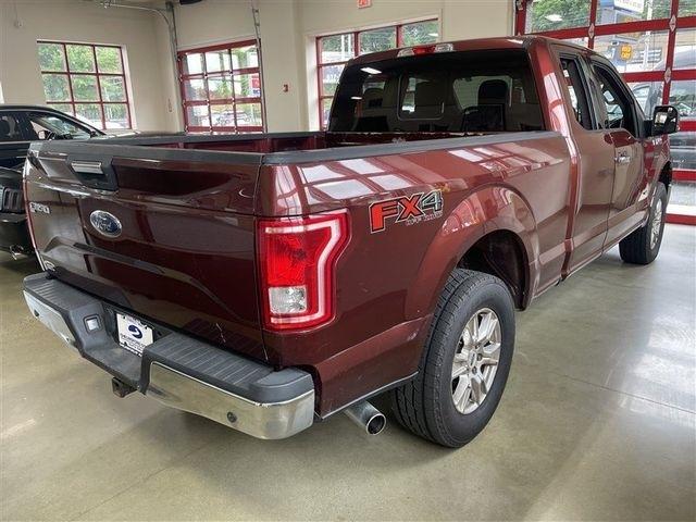 Ford F-150 XLT SuperCab 8-ft. Bed 4WD 2016