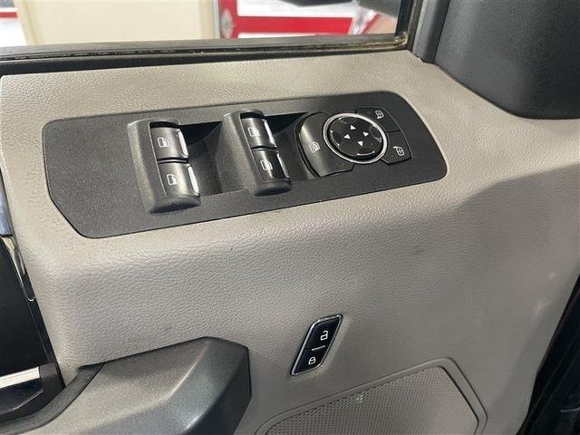 Ford F-150 XLT SuperCab 8-ft. Bed 4WD 2016