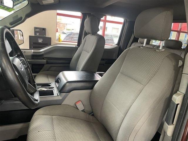Ford F-150 XLT SuperCab 8-ft. Bed 4WD 2016