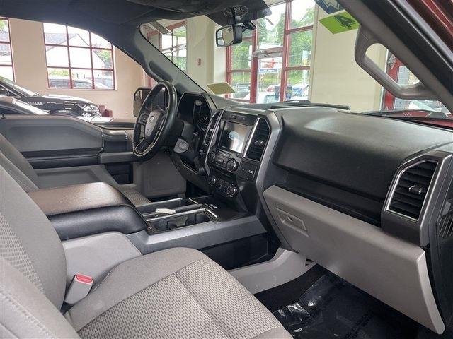 Ford F-150 XLT SuperCab 8-ft. Bed 4WD 2016
