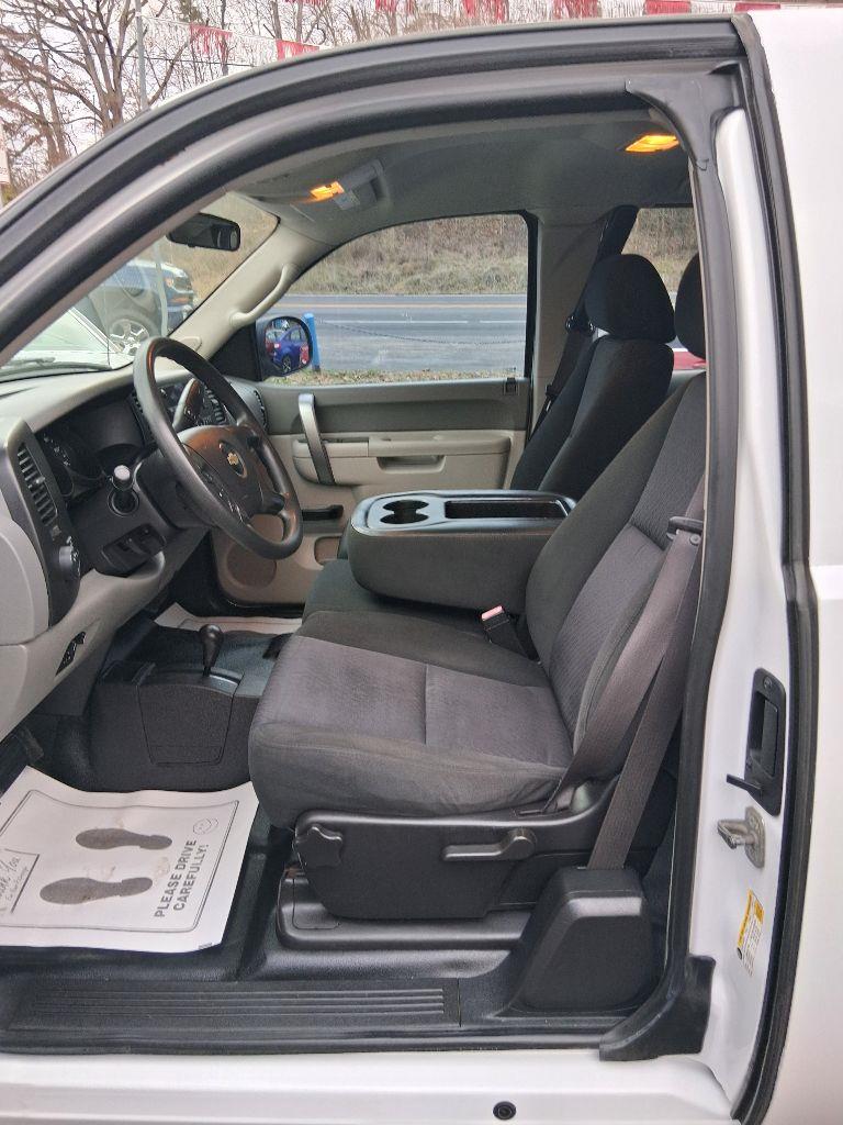 Chevrolet Silverado 1500 Work Truck Ext. Cab 4WD 2012