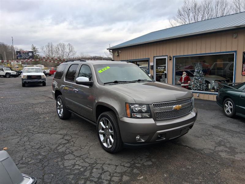 Chevrolet Tahoe LTZ 4WD 2012