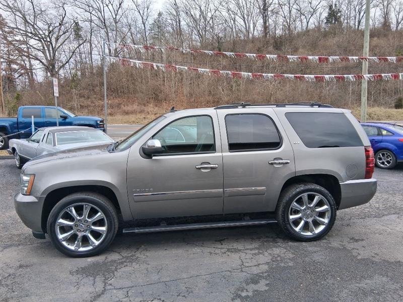 Chevrolet Tahoe LTZ 4WD 2012