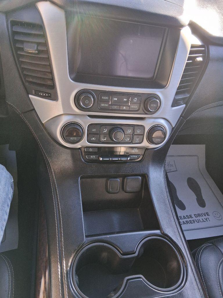 GMC Yukon XL SLE 4WD 2016