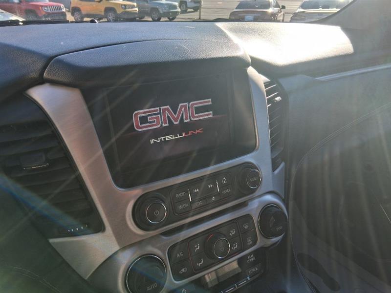 GMC Yukon XL SLE 4WD 2016