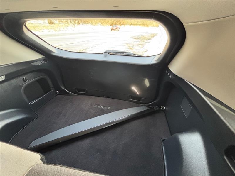 Toyota RAV4 Hybrid XLE 2019