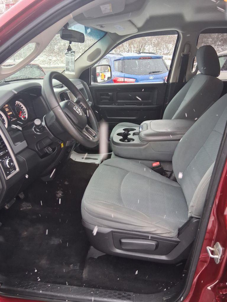 RAM 1500 Tradesman Crew Cab SWB 4WD 2014