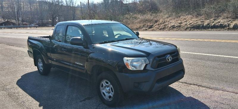 Toyota Tacoma Access Cab I4 4AT 2WD 2015