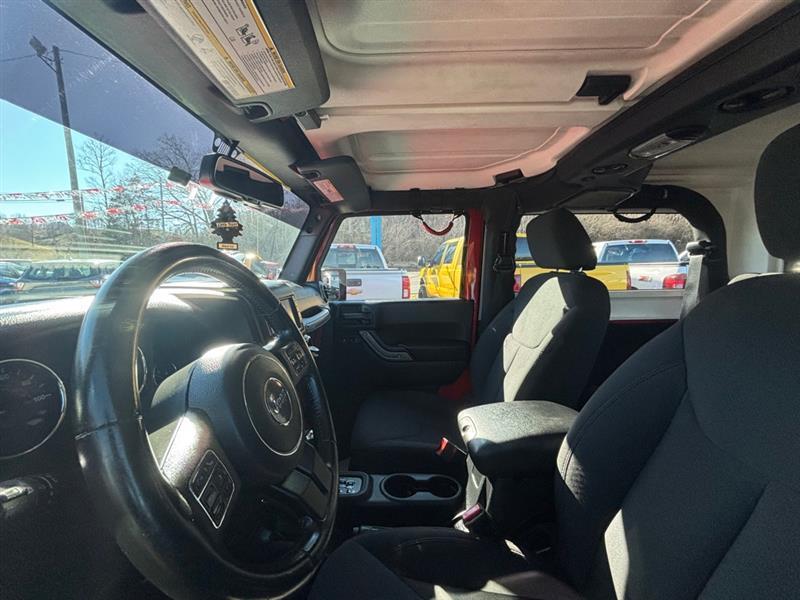 Jeep Wrangler Sport 4WD 2015