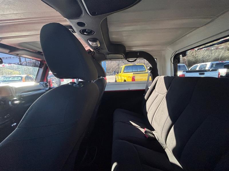 Jeep Wrangler Sport 4WD 2015