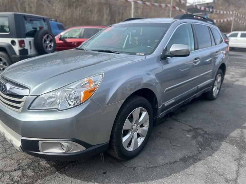 Subaru Outback 2.5i Limited 2011