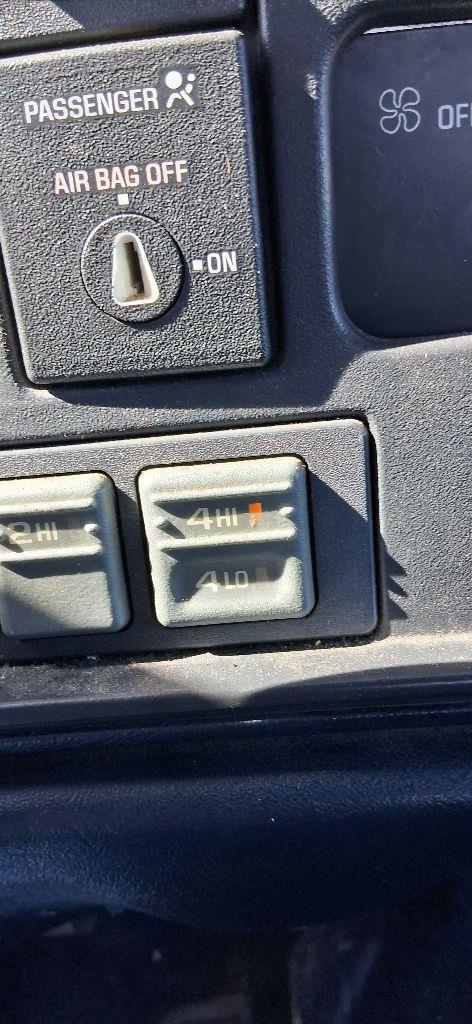 Chevrolet C/K 1500 Ext. Cab Sportside 4WD 1998