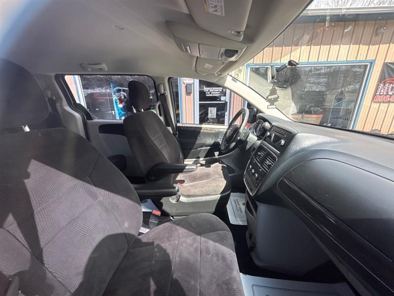 Dodge Grand Caravan SE 2014