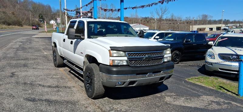 Chevrolet Silverado 2500HD LT Crew Cab Long Bed 4WD 2005