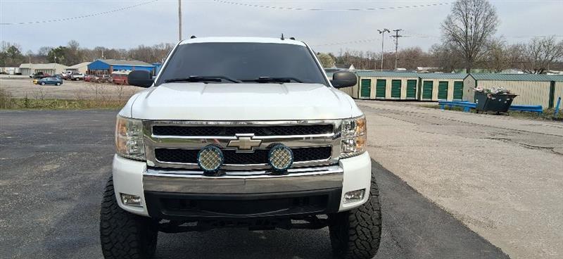 Chevrolet Silverado 1500 LT1 Crew Cab 4WD 2007