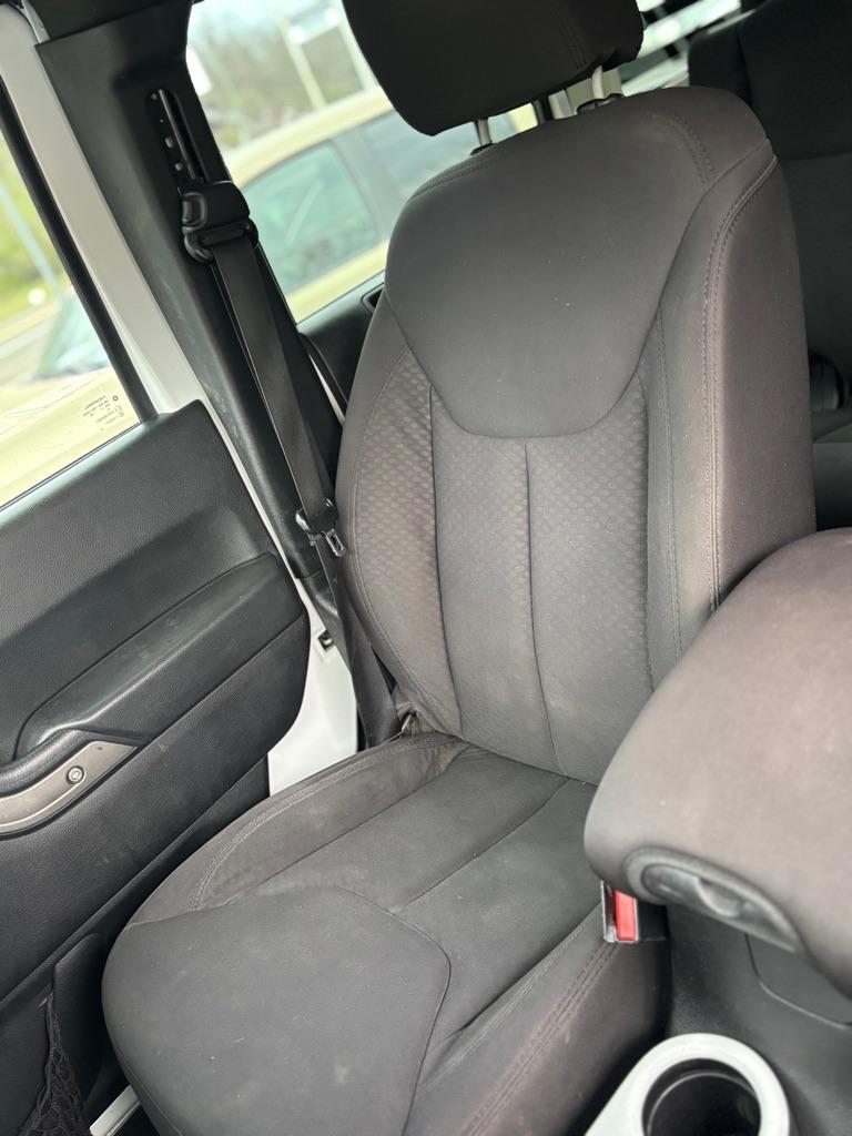 Jeep Wrangler Unlimited Sport 4WD 2013