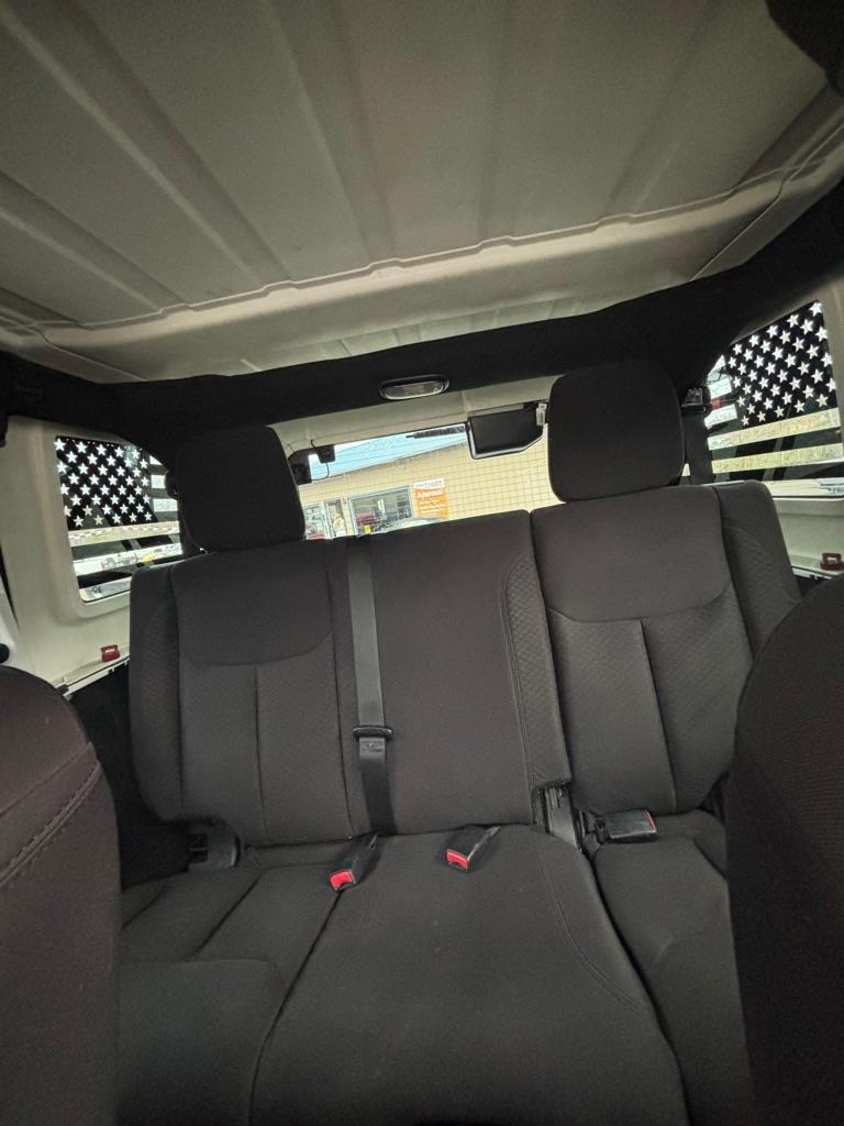 Jeep Wrangler Unlimited Sport 4WD 2013